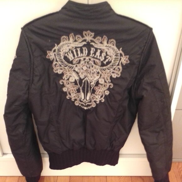 DIESEL WINTER COAT W/DECROTIVE APPLIQUES SIZE SMALL - Picture 3 of 4